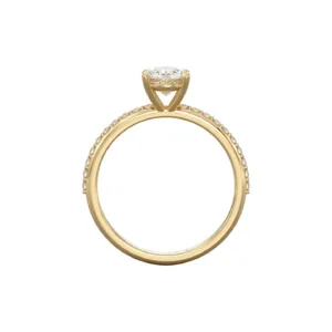 טבעת יהלום בחיתוך אובל עם יהלומי צד Pave setting - זהב צהוב